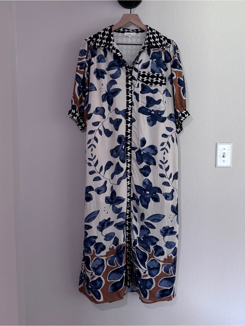 Entro Blue Floral Belted Midi Shirt Dress Size Small - Picture 2 of 6